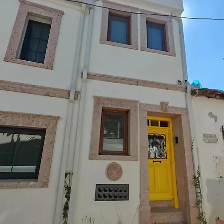 Vila Anesis Evi - Milozrooms