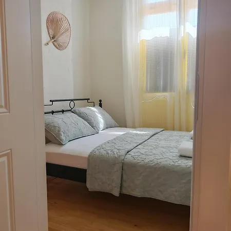 Anesis Evi - Milozrooms Ayvalı